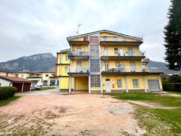 appartamento in vendita a Bisuschio