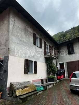 appartamento in vendita a Bisuschio