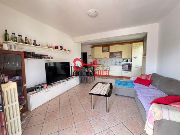 appartamento in vendita a Bisuschio