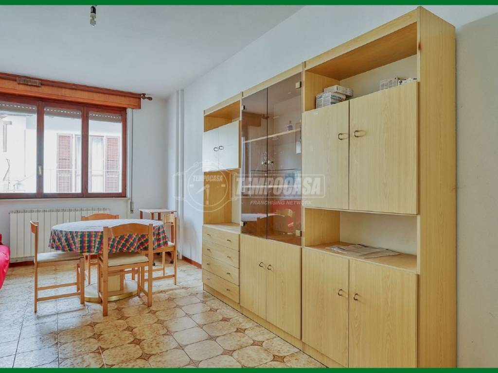 appartamento in vendita a Bisuschio
