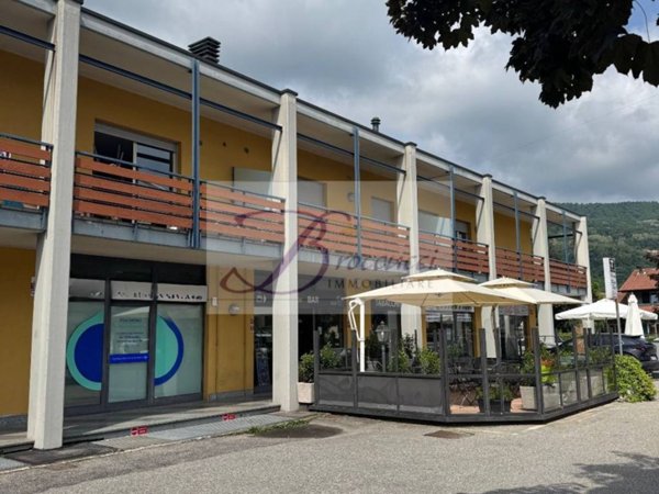appartamento in vendita a Bisuschio
