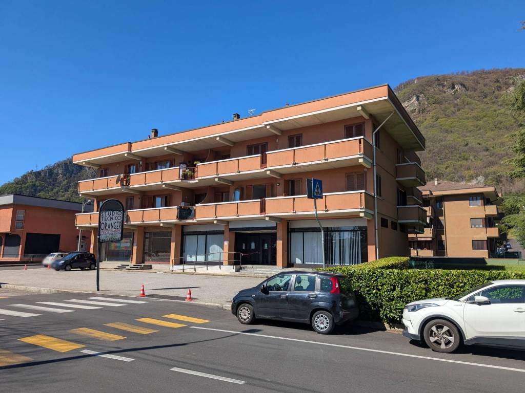 appartamento in vendita a Bisuschio
