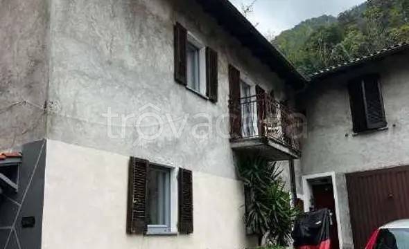 appartamento in vendita a Bisuschio