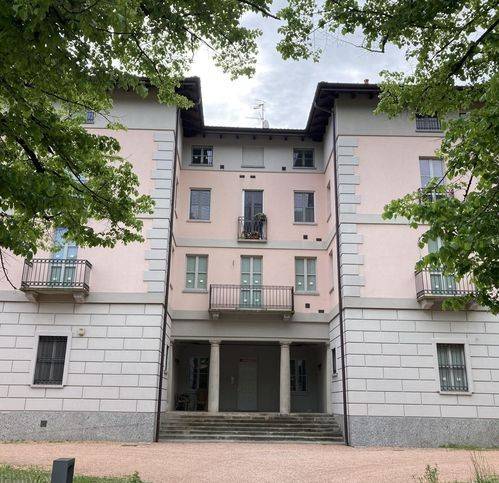 appartamento in vendita a Bisuschio