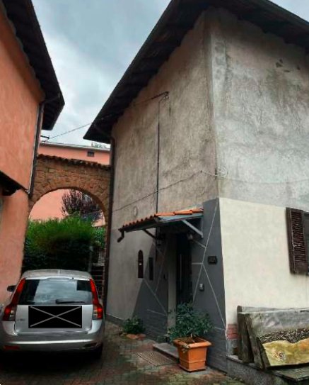 casa indipendente in vendita a Bisuschio