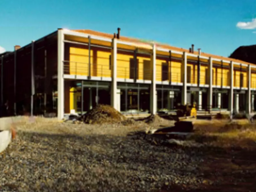 negozio in vendita a Bisuschio