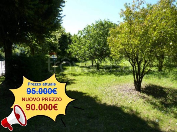 terreno edificabile in vendita a Bisuschio