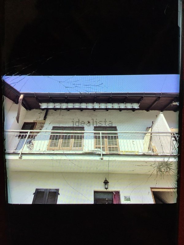 appartamento in vendita a Bisuschio