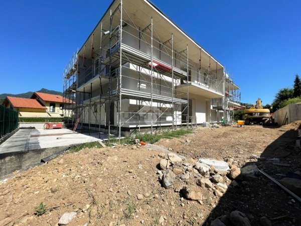 appartamento in vendita a Bisuschio