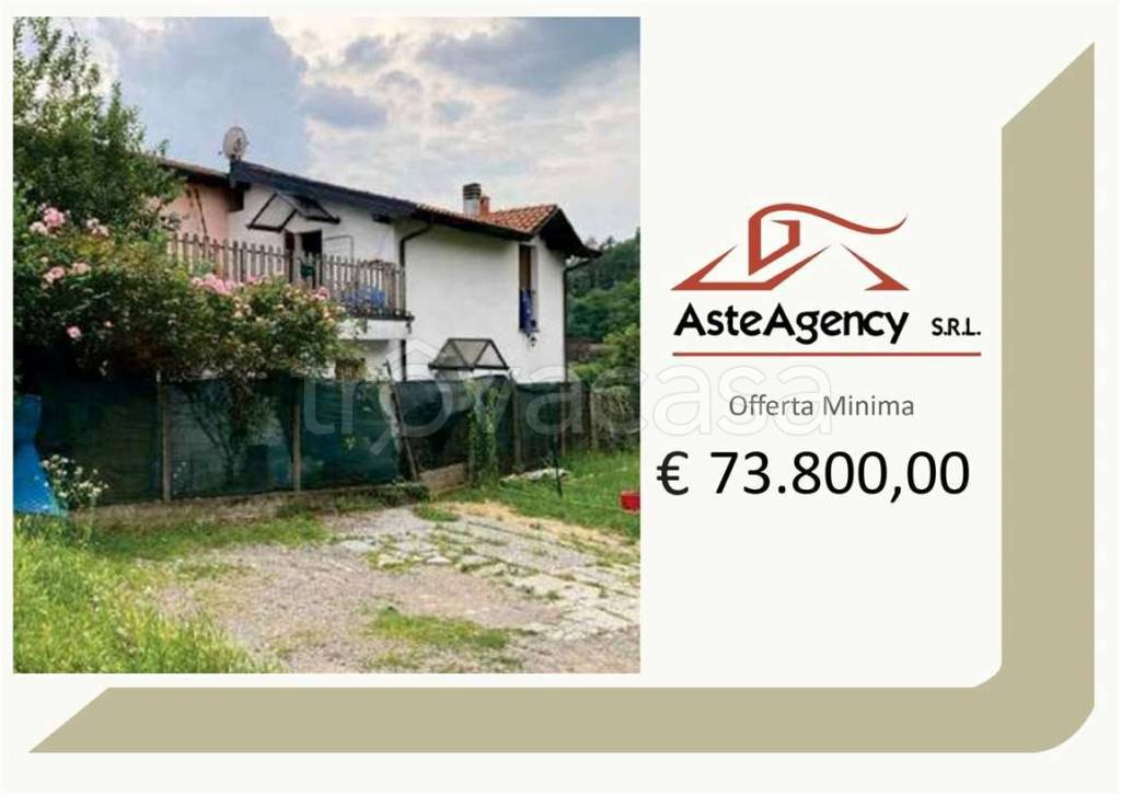 casa indipendente in vendita a Bisuschio in zona Piamo
