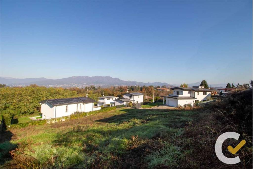 terreno edificabile in vendita a Bodio Lomnago
