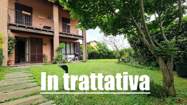 casa indipendente in vendita a Bodio Lomnago