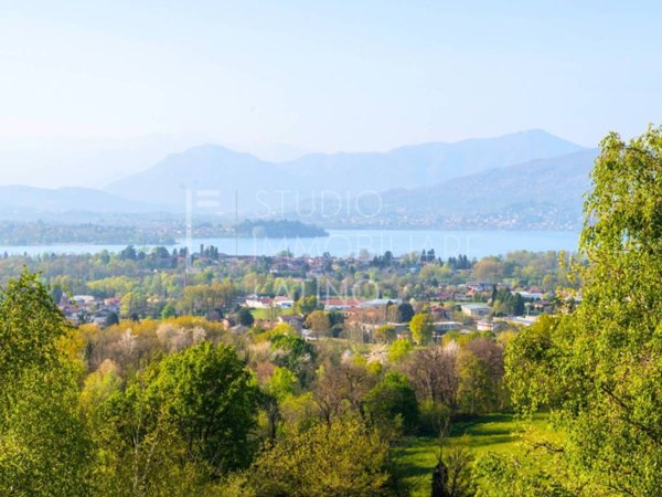 casa indipendente in vendita a Bodio Lomnago
