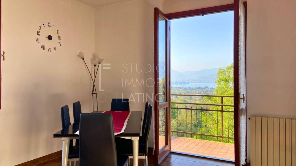 casa indipendente in vendita a Bodio Lomnago