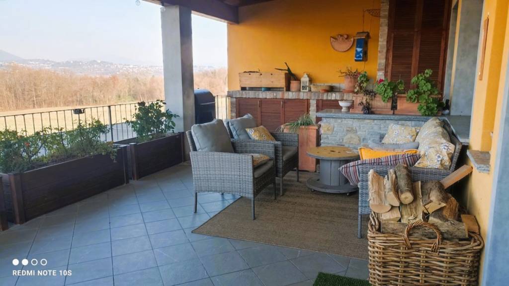 appartamento in vendita a Bodio Lomnago