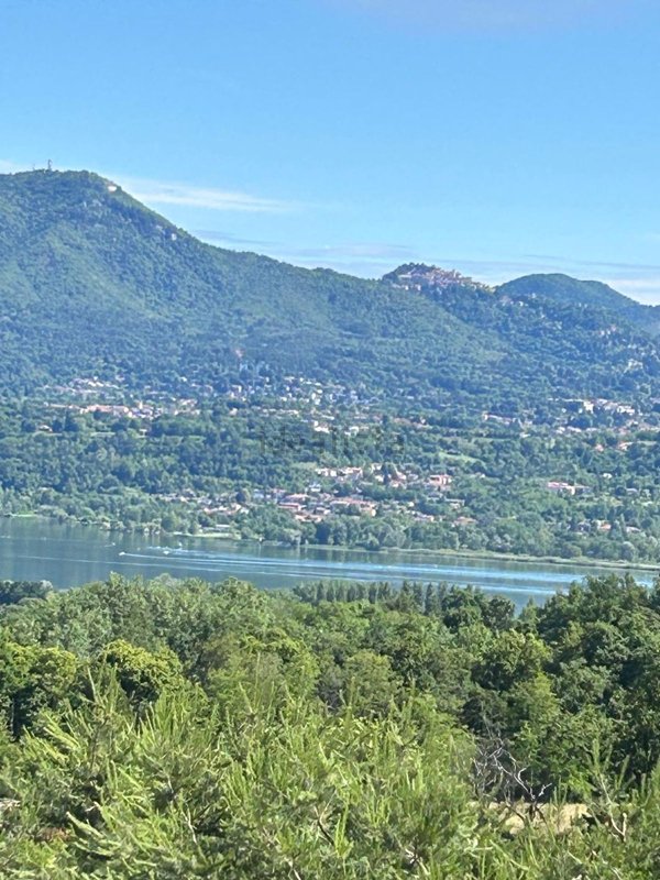 casa indipendente in vendita a Bodio Lomnago