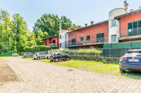appartamento in vendita a Brebbia
