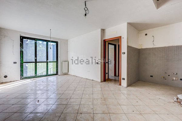 appartamento in vendita a Brebbia