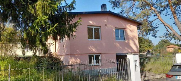 casa indipendente in vendita a Brebbia