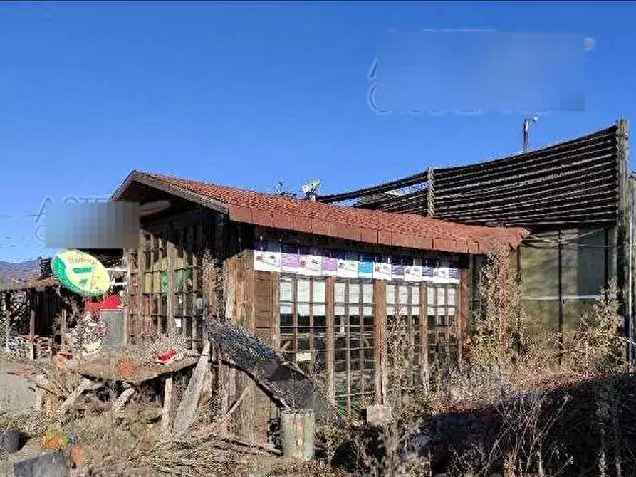 capannone in vendita a Brebbia