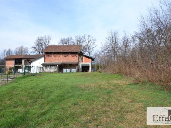 casa indipendente in vendita a Brebbia