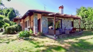 casa indipendente in vendita a Brebbia