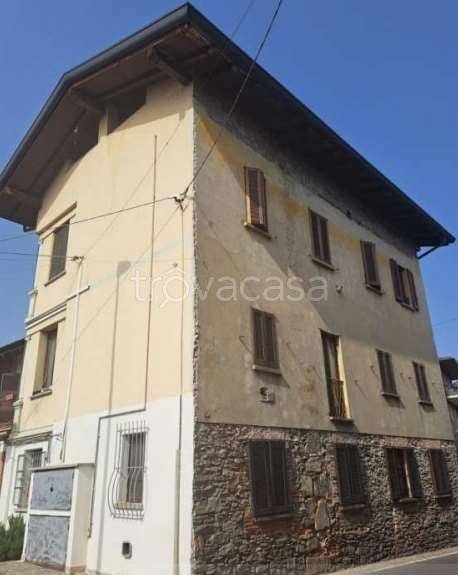 appartamento in vendita a Brebbia