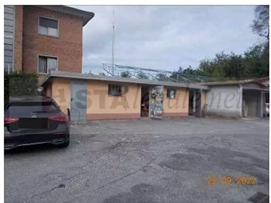 pentavano in vendita a Brebbia