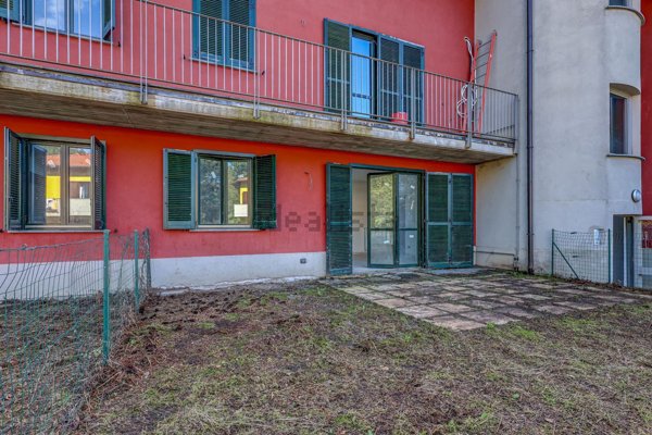 appartamento in vendita a Brebbia