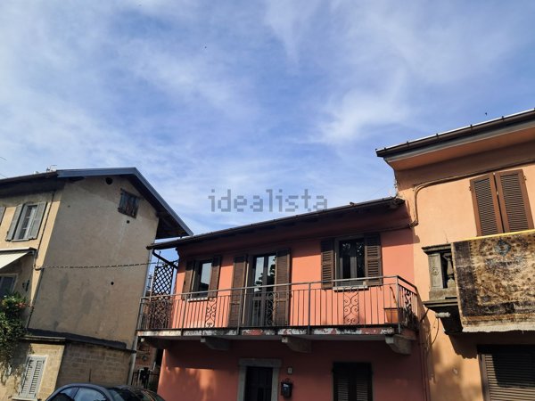 appartamento in vendita a Brebbia