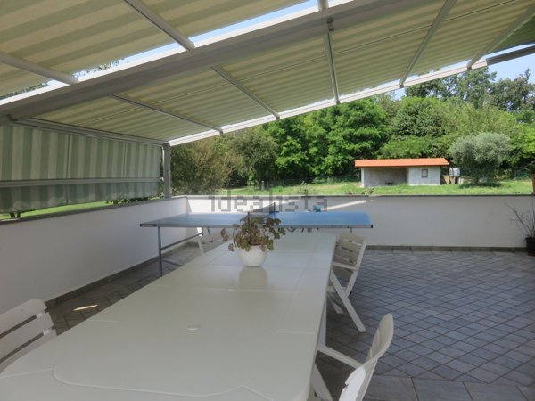 casa indipendente in vendita a Brebbia