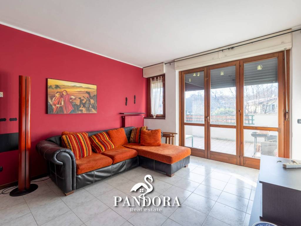 appartamento in vendita a Brebbia