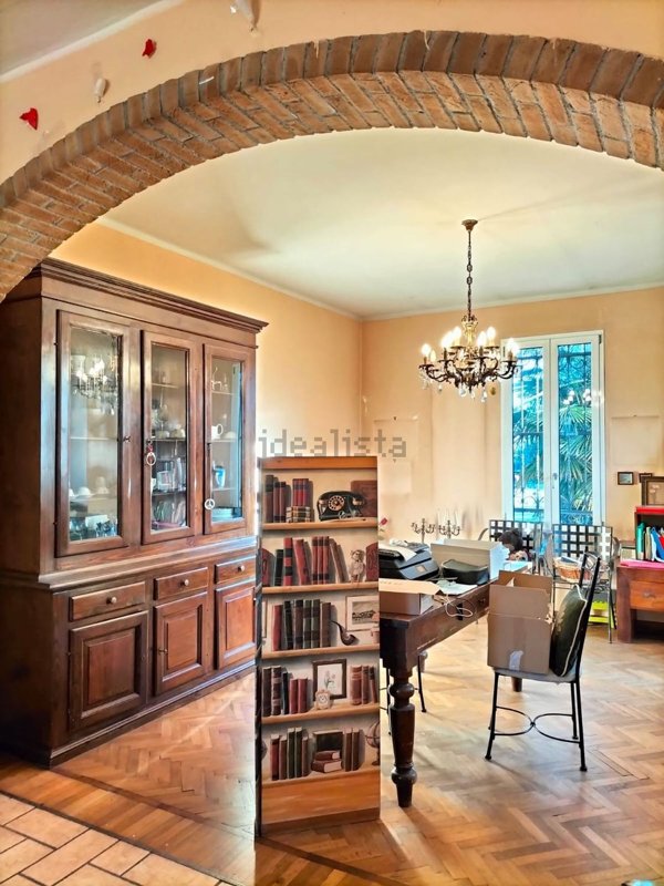casa indipendente in vendita a Brebbia