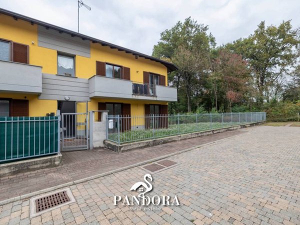 appartamento in vendita a Brebbia