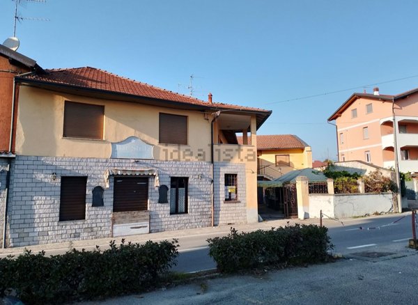 appartamento in vendita a Brebbia