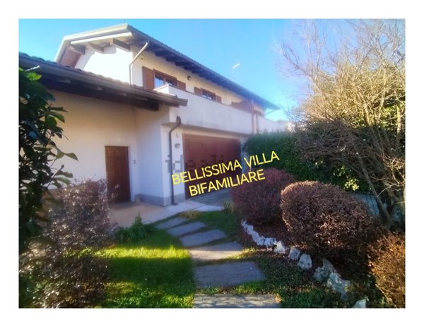casa indipendente in vendita a Brebbia