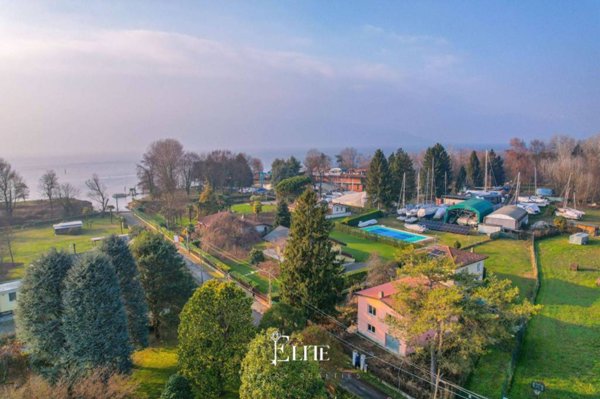 casa indipendente in vendita a Brebbia