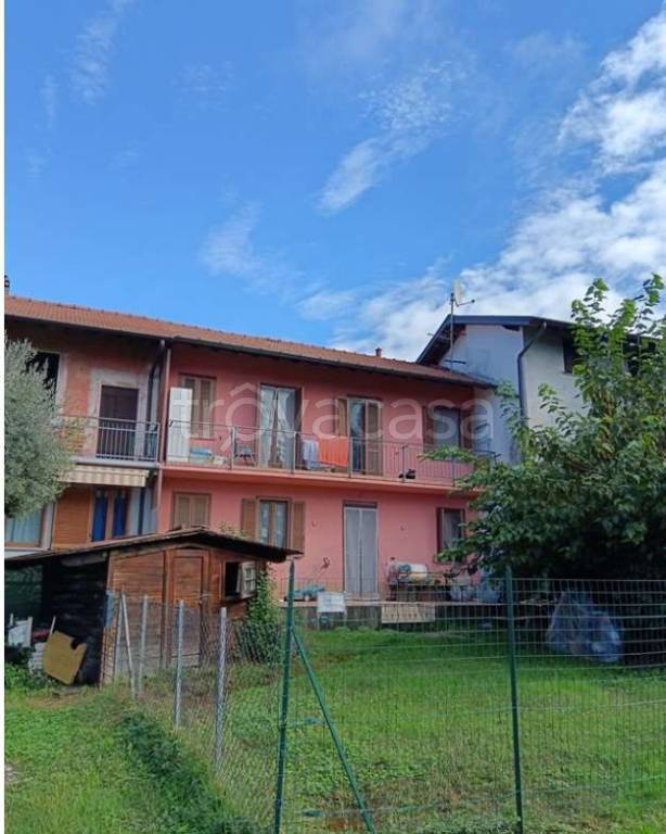 appartamento in vendita a Brebbia