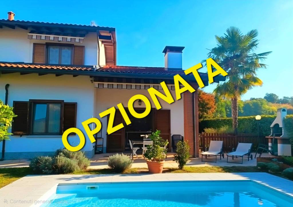 casa indipendente in vendita a Brebbia