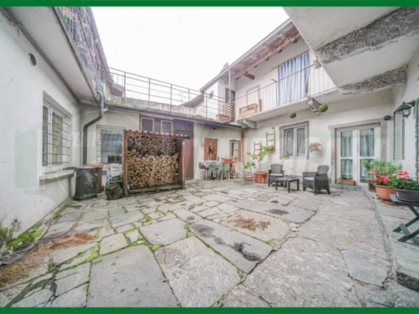 casa indipendente in vendita a Brenta