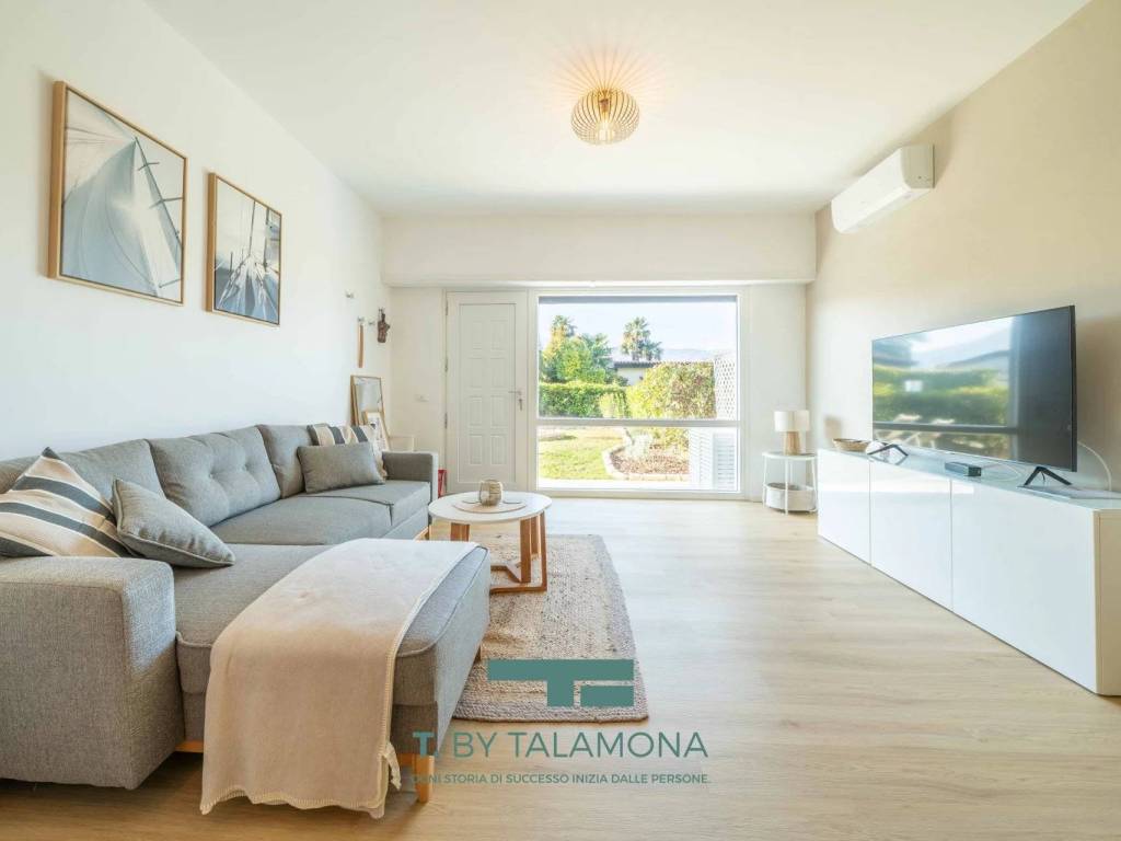 appartamento in vendita a Brezzo di Bedero