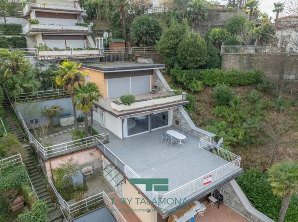 appartamento in vendita a Brezzo di Bedero