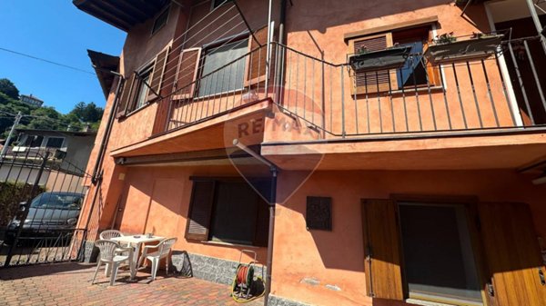 appartamento in vendita a Brezzo di Bedero