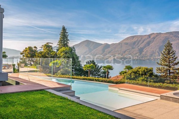 casa indipendente in vendita a Brezzo di Bedero in zona Bedero