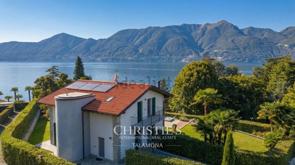 villa in vendita a Brezzo di Bedero
