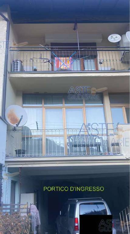 appartamento in vendita a Brinzio