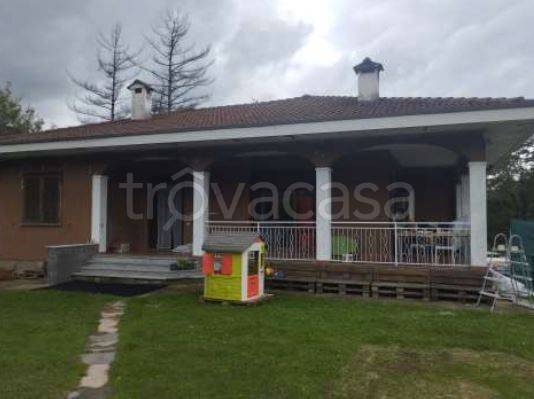appartamento in vendita a Brinzio