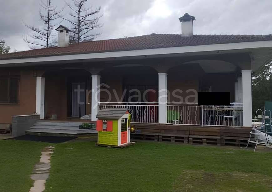 appartamento in vendita a Brinzio