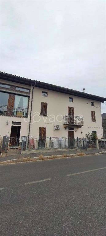appartamento in vendita a Brinzio