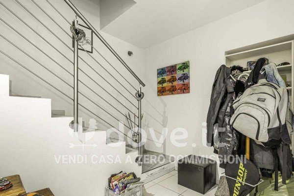 casa indipendente in vendita a Brissago-Valtravaglia